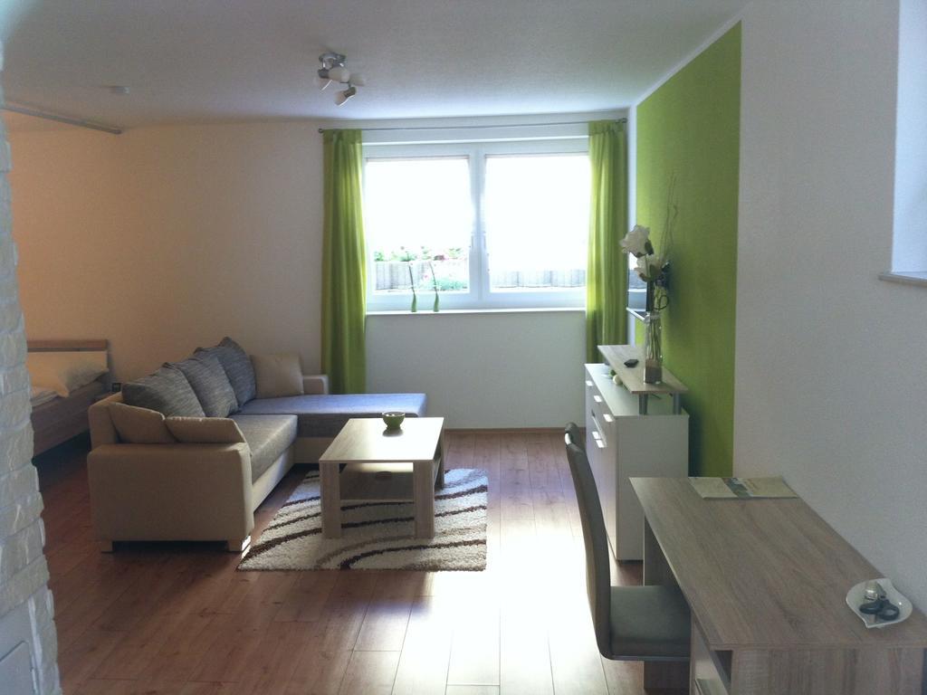 Ferienwohnung Heike Dettingen an der Erms Kamer foto